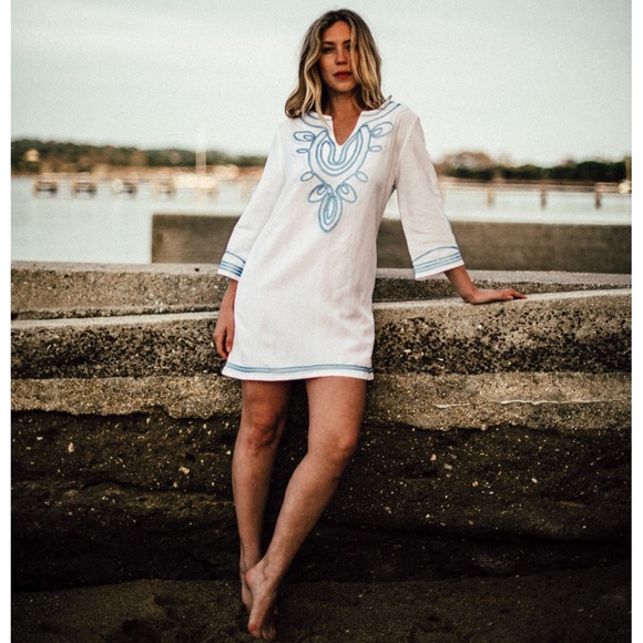 Les Canebiers Dresses & Skirts - NWT!💕Les Canebiers White Tunic Dress 10